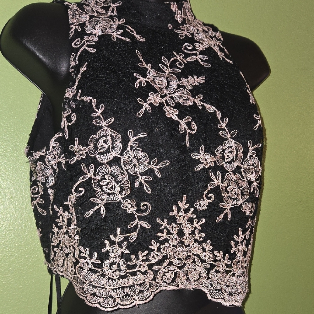 Elegant Black Lace Embroidered  Women's Top
